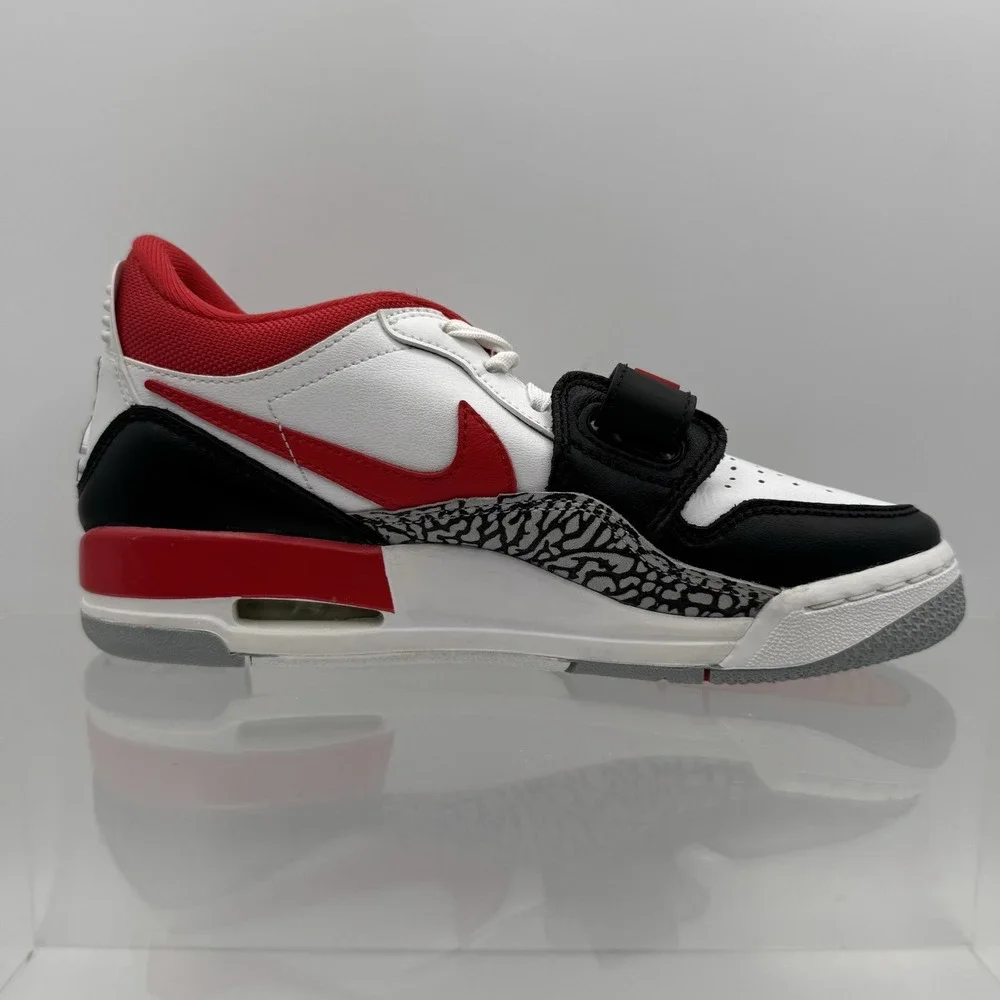 Brand New Nike Air Jordan Legacy 312 Low CD9054-160 Size 5Y Youth / Women's 6.5